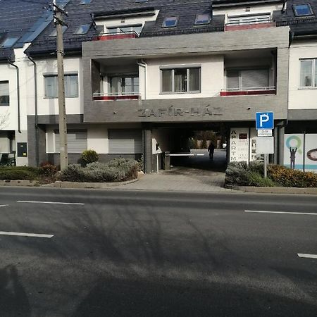 Zafirgyoengy Apartmanok Sárvár 外观 照片